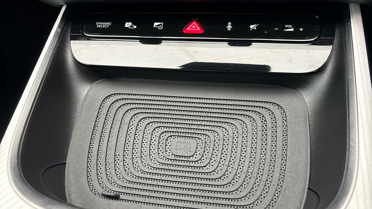 Mercedes-Benz CLA Image 28