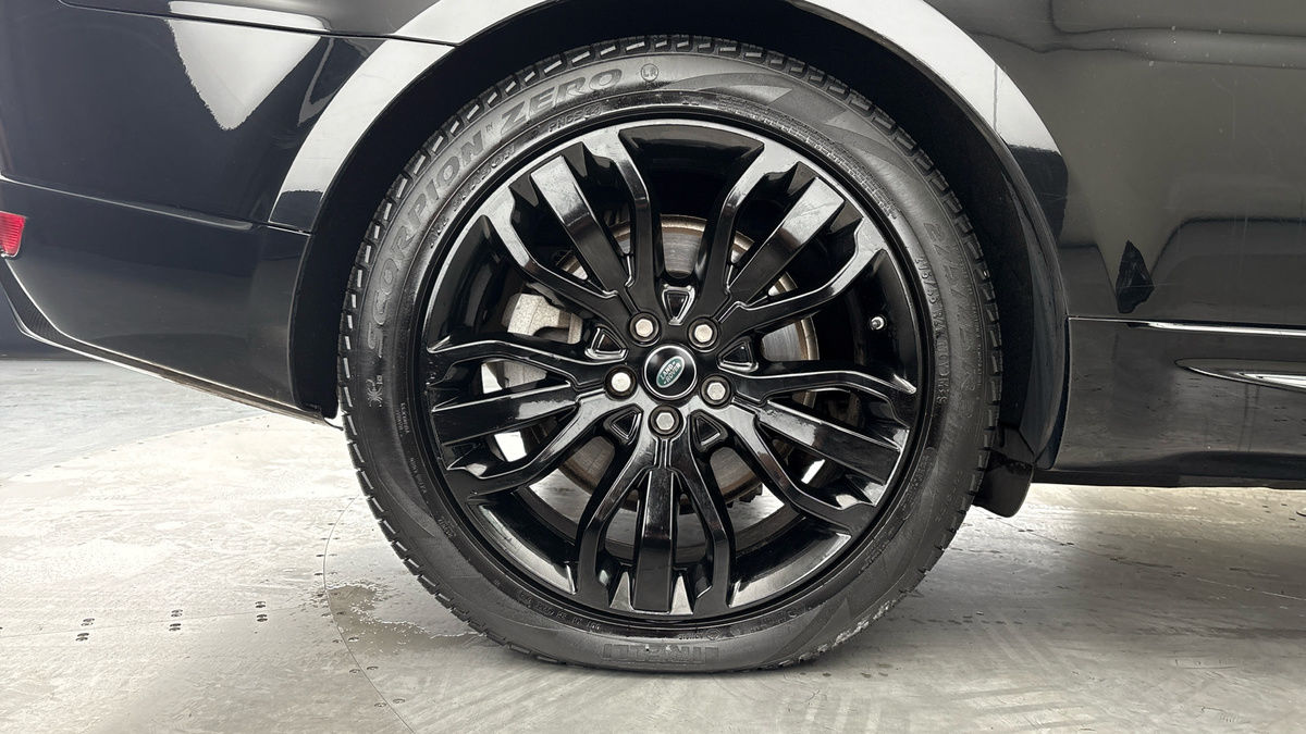 Land Rover Range Rover Sport Image 10