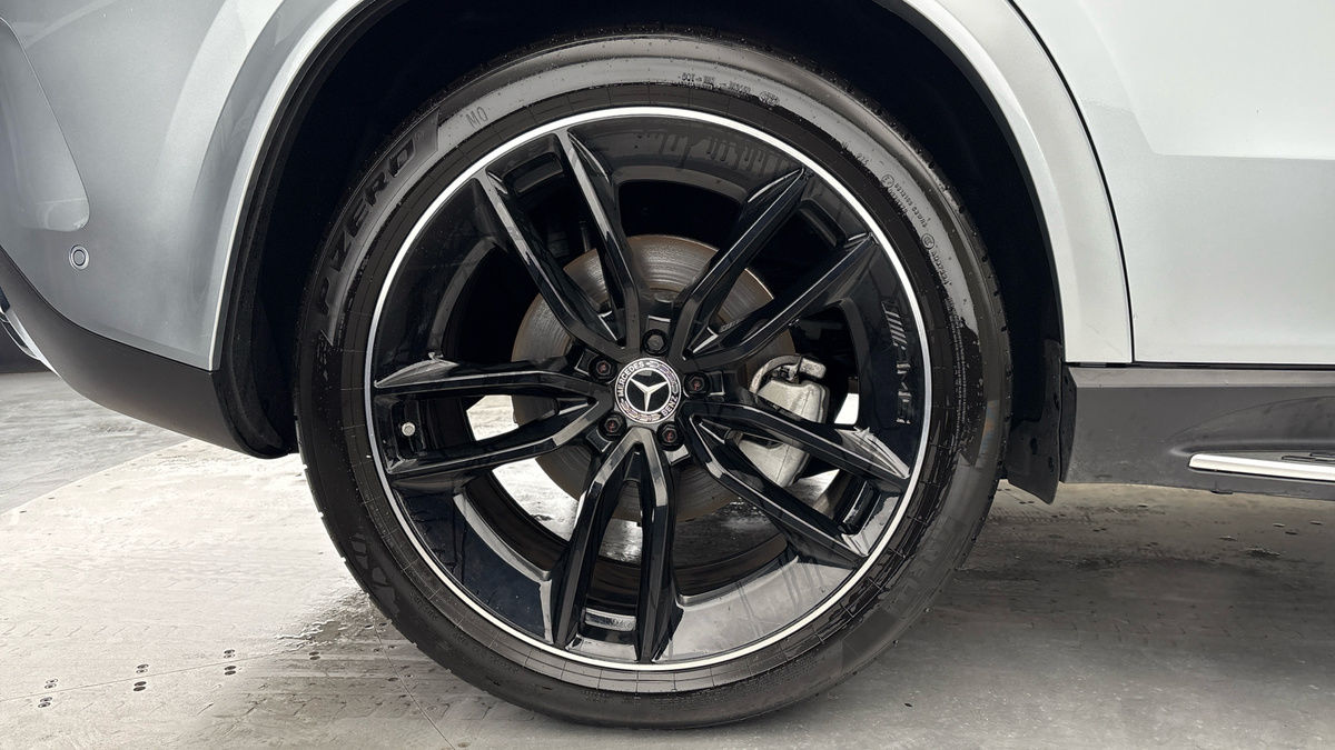 Mercedes-Benz GLE Image 10