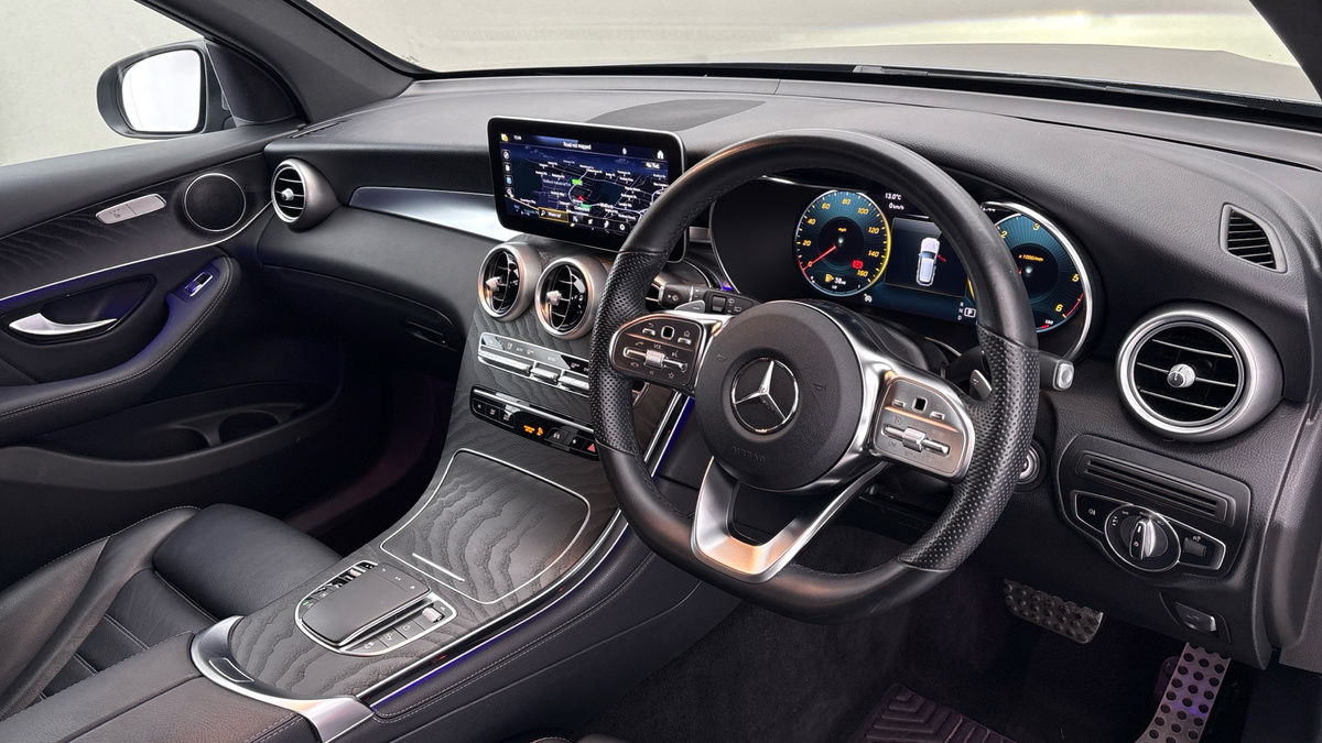 Mercedes-Benz GLC Image 5