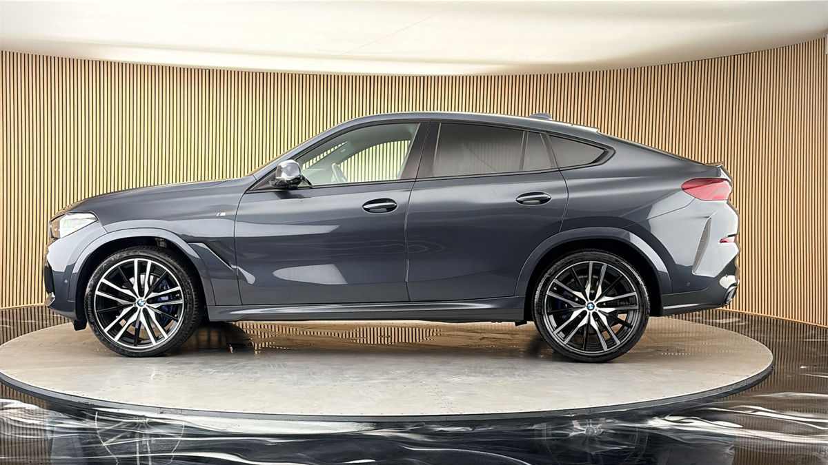 More views of BMW X6