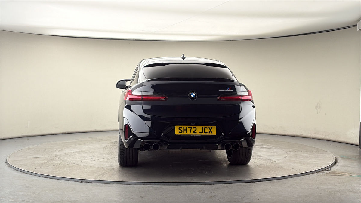 More views of BMW X4 M