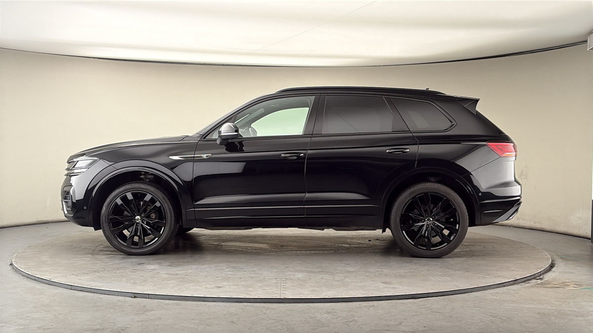 Volkswagen Touareg Image 15