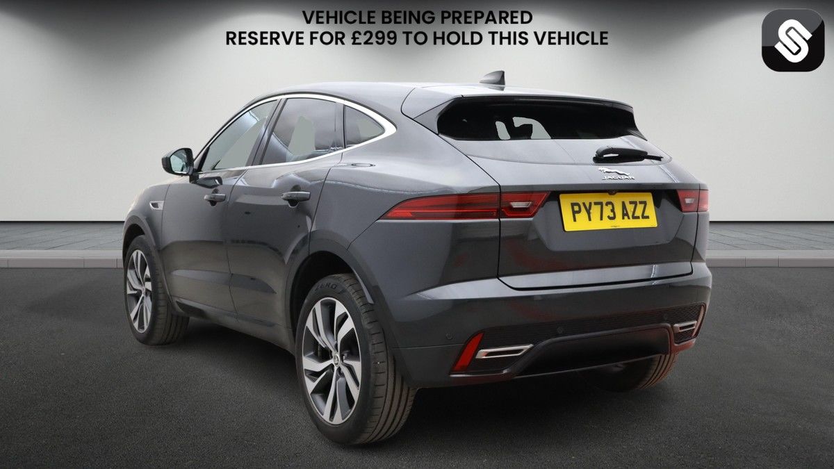 Jaguar E-PACE Image 3