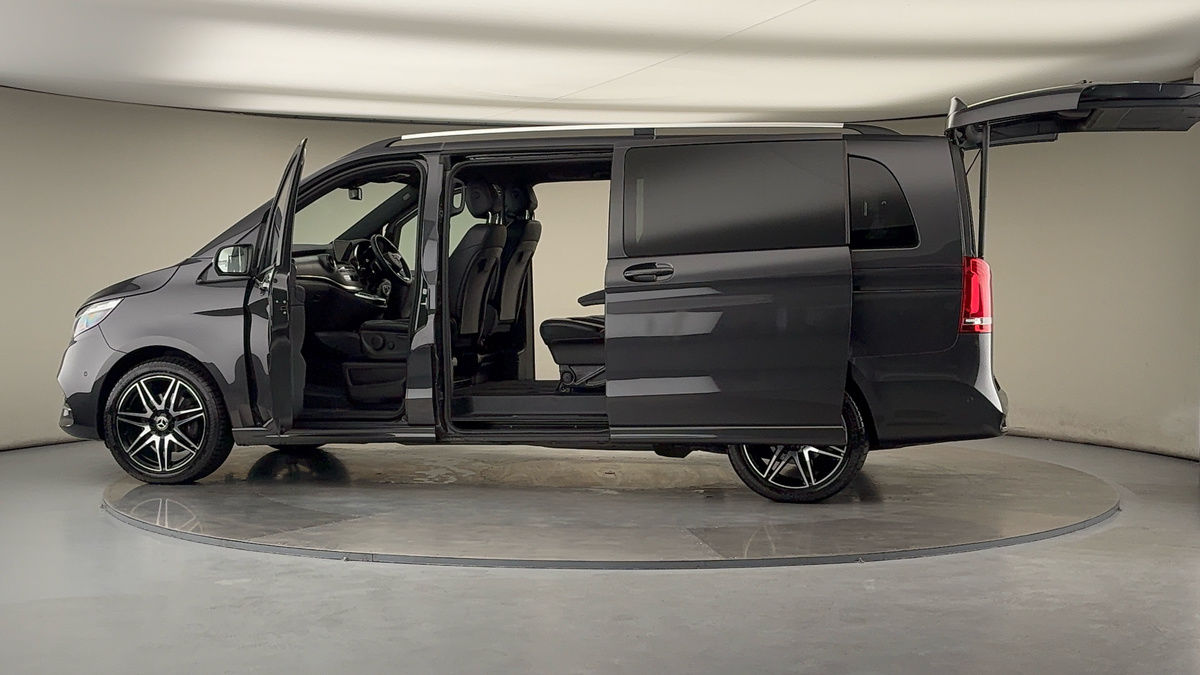 More views of Mercedes-Benz V Class