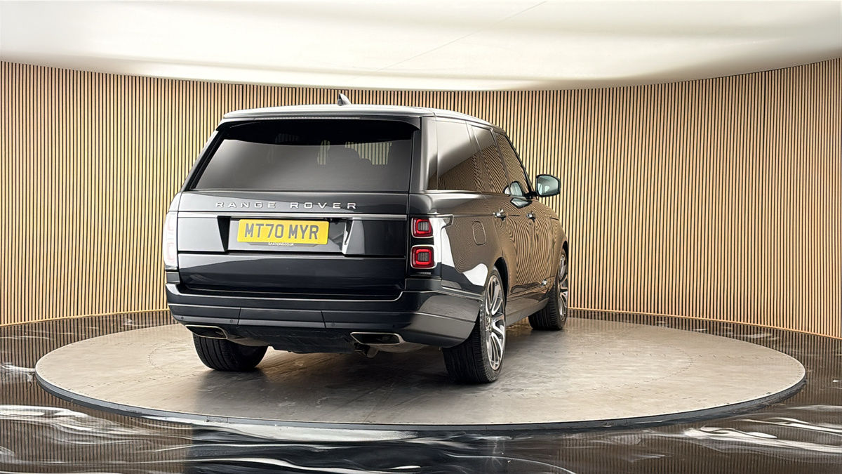 More views of Land Rover Range Rover