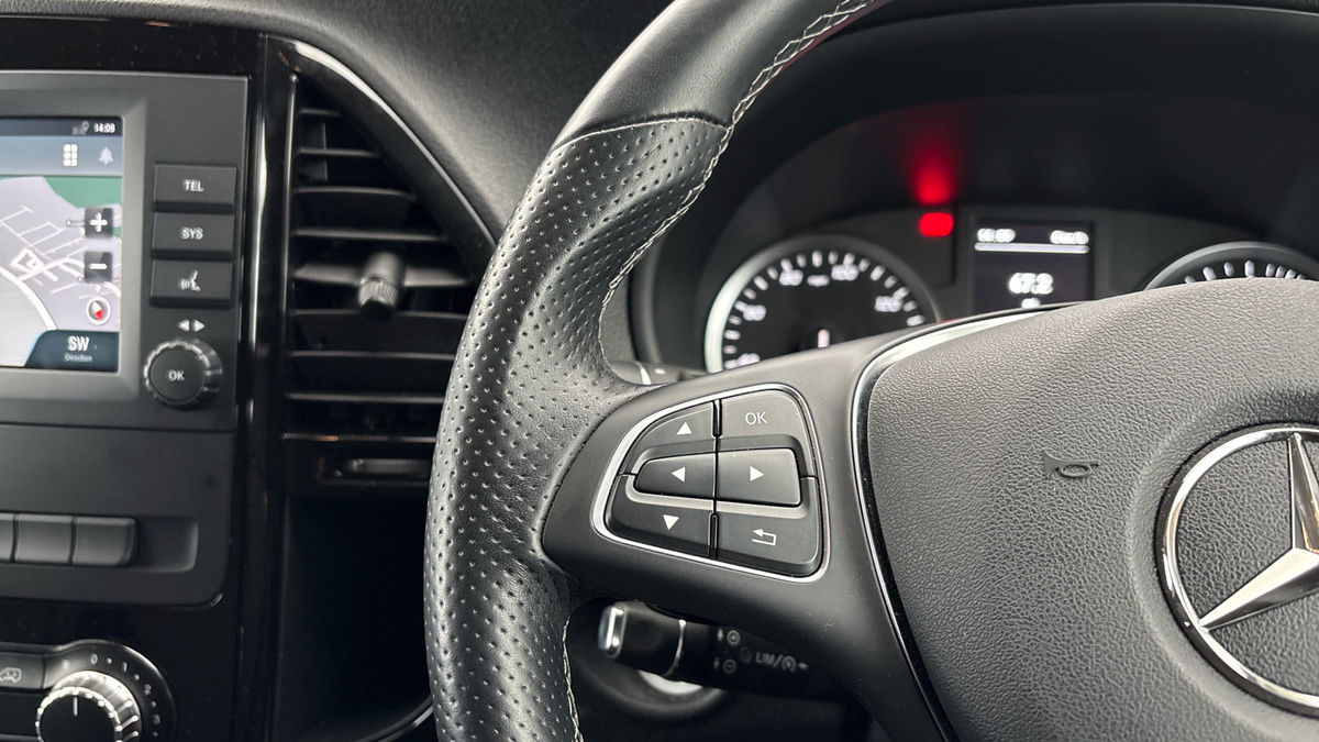 Mercedes-Benz Vito Image 13