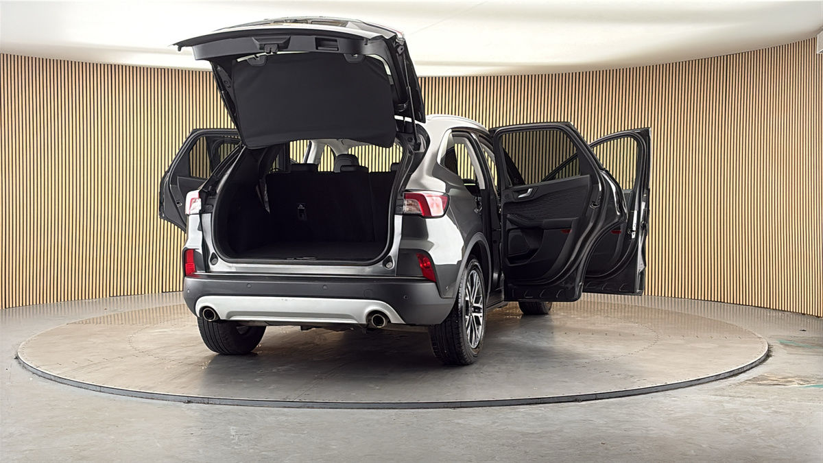 More views of Ford Kuga