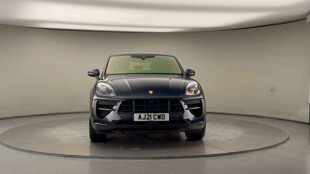 More views of Porsche Macan
