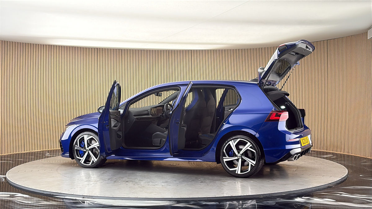 More views of Volkswagen Golf