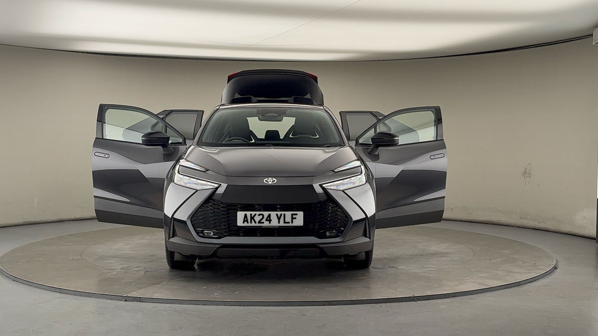 More views of Toyota C-HR
