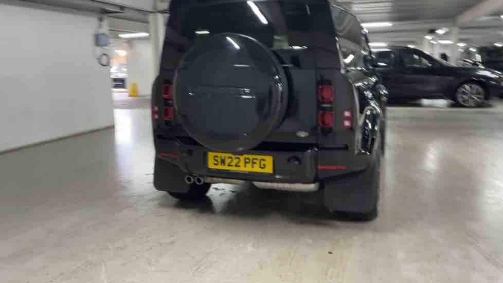 More views of Land Rover Defender 90