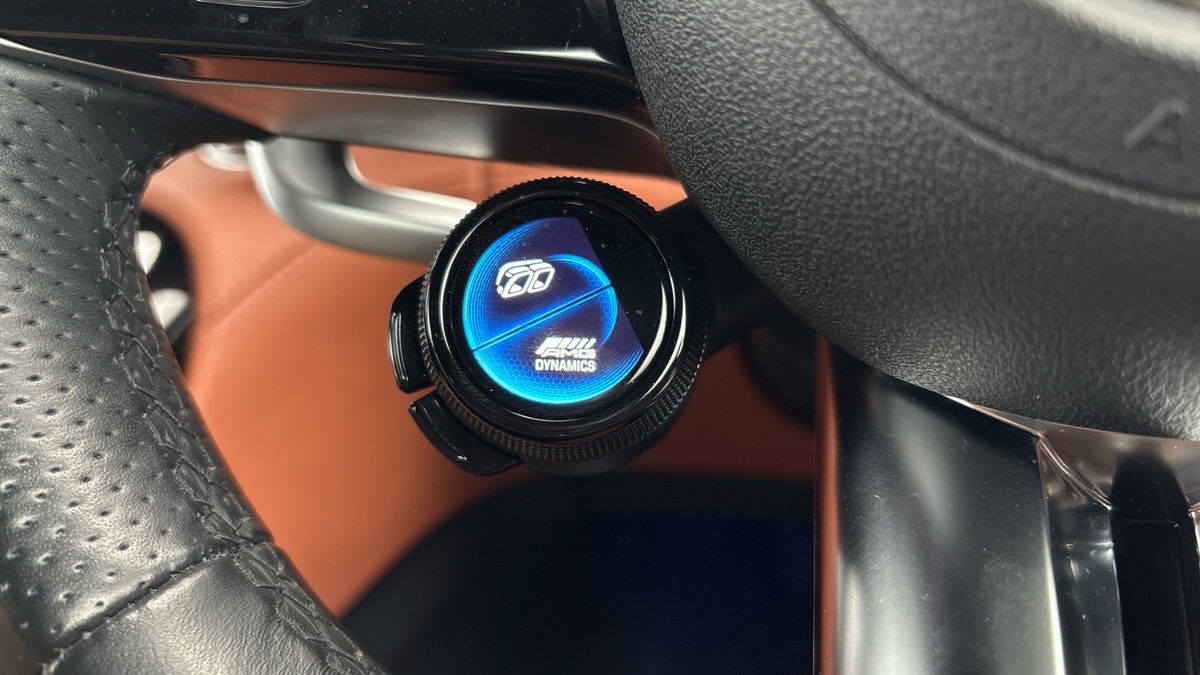 Mercedes-Benz SL Image 25