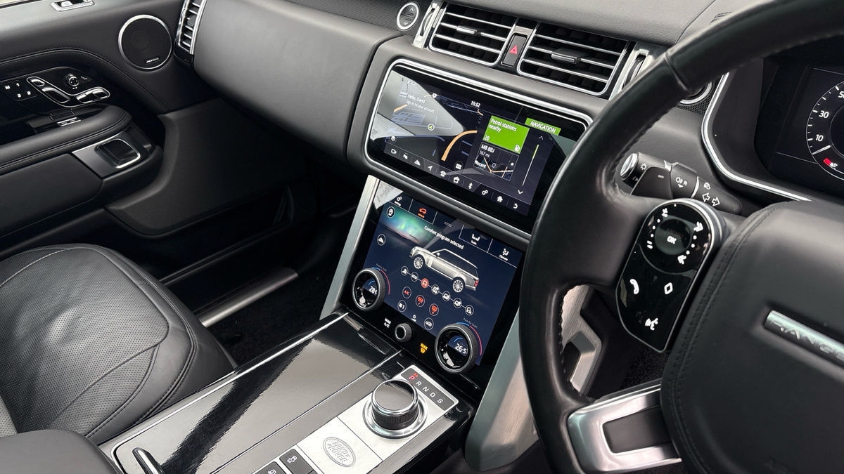 Land Rover Range Rover Image 18