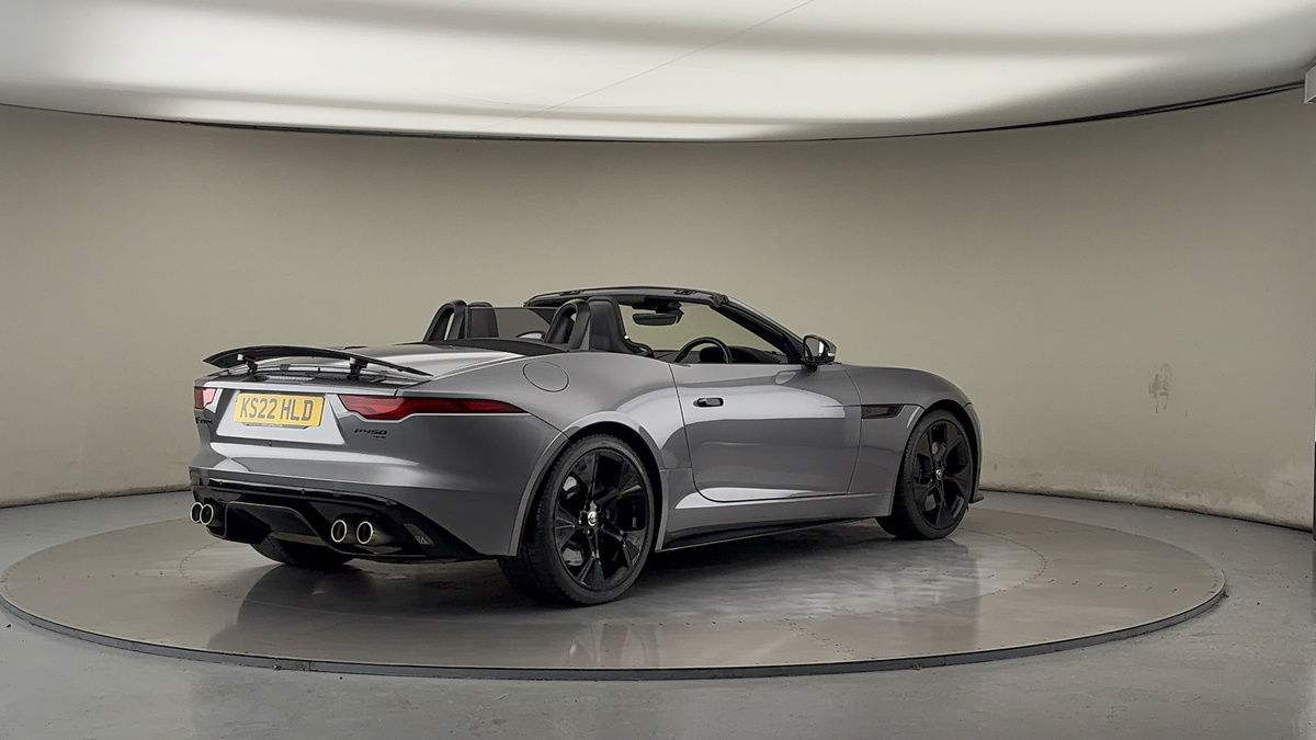 Jaguar F-Type Image 21