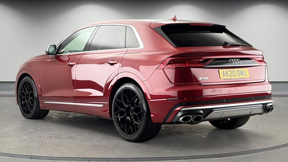 Audi SQ8 Image 2