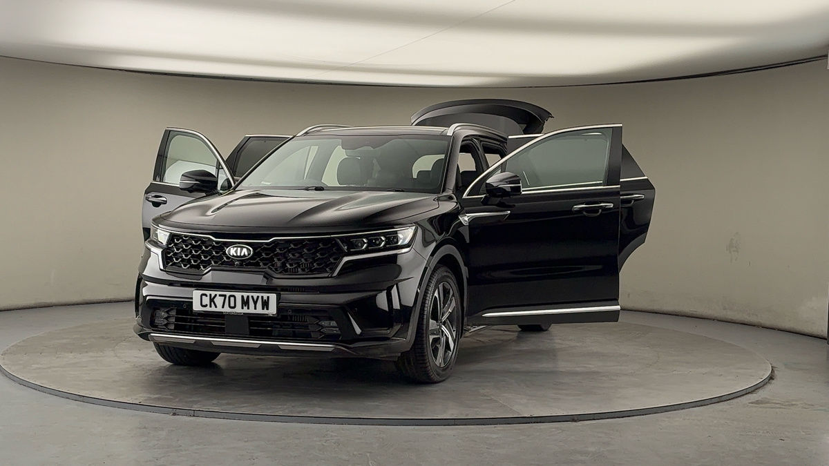 More views of Kia Sorento