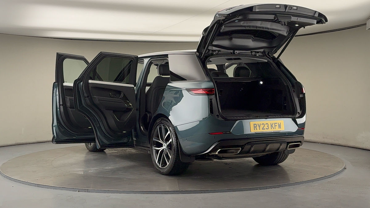 Land Rover Range Rover Sport Image 23