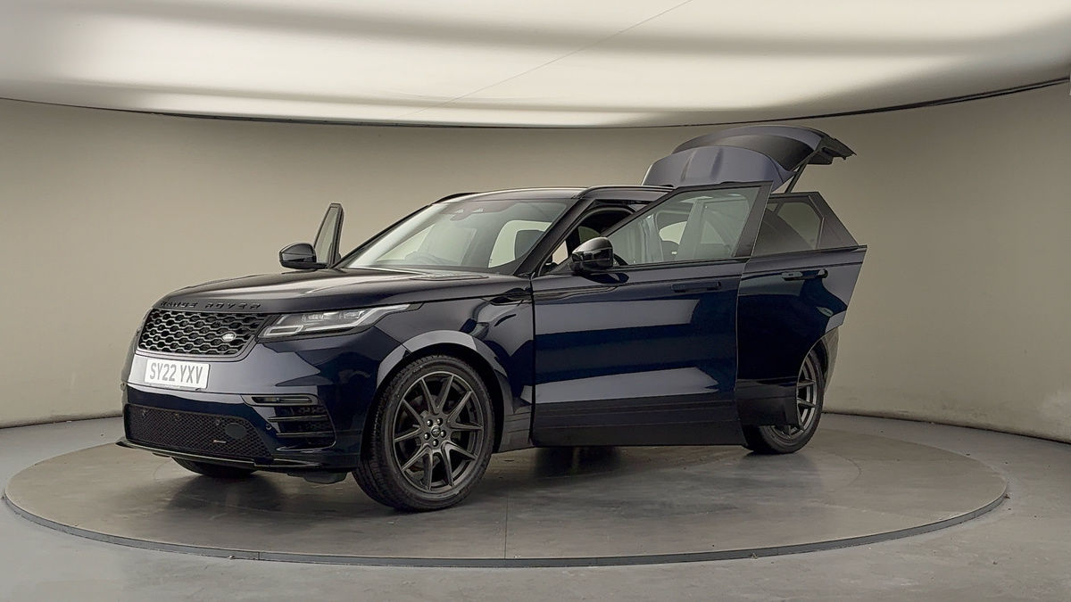Land Rover Range Rover Velar Image 22