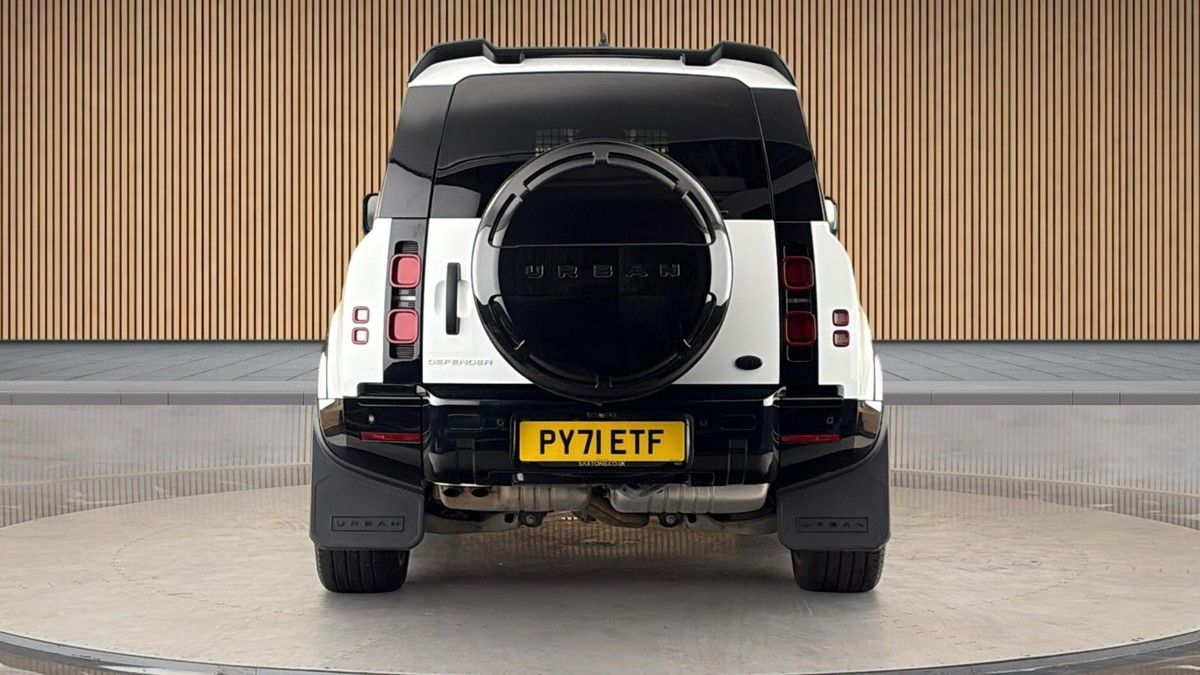 Land Rover Defender 90 Urban Image 4
