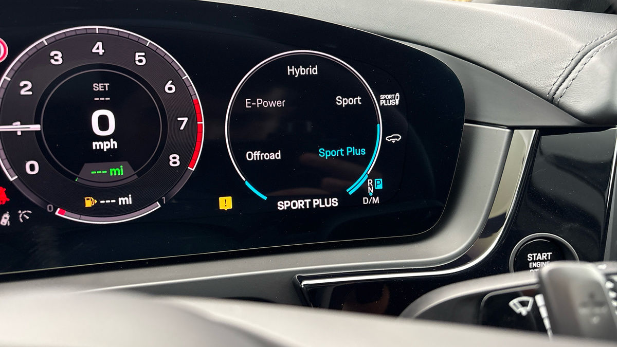 Porsche Cayenne Image 34