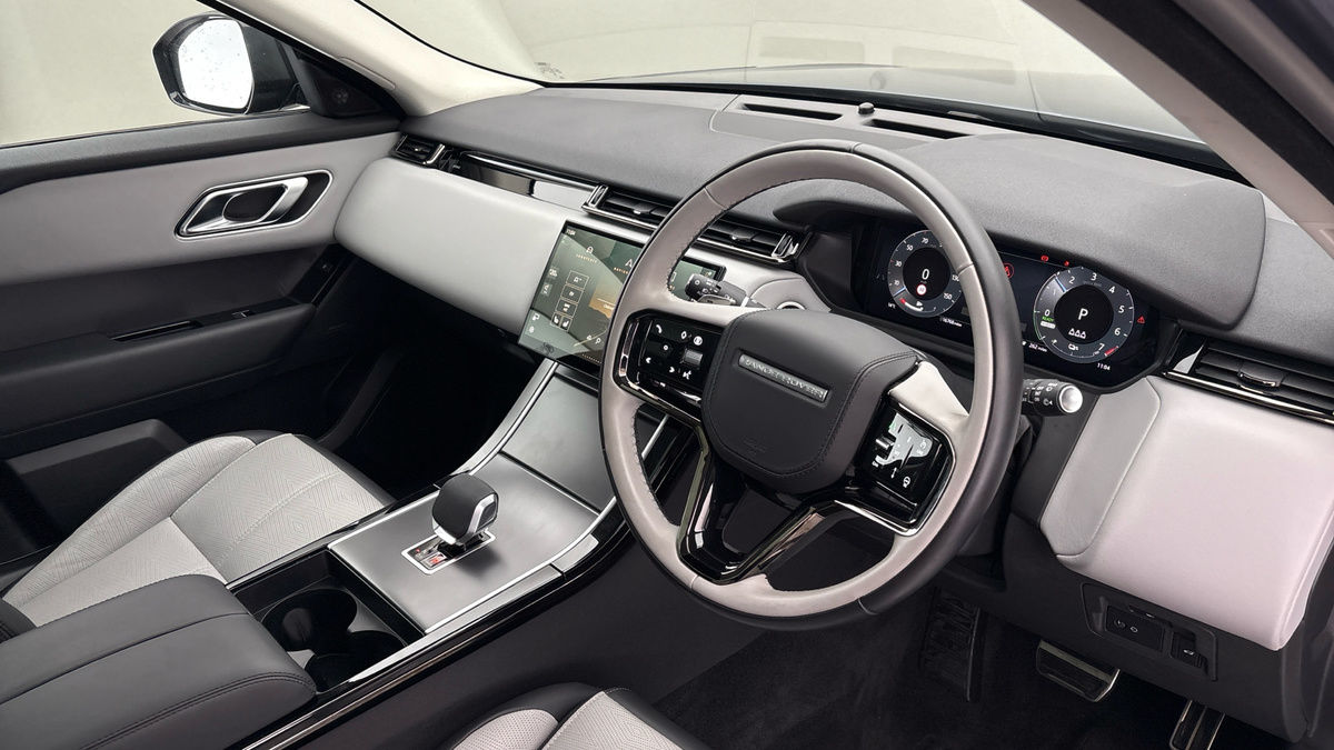 Land Rover Range Rover Velar Image 5