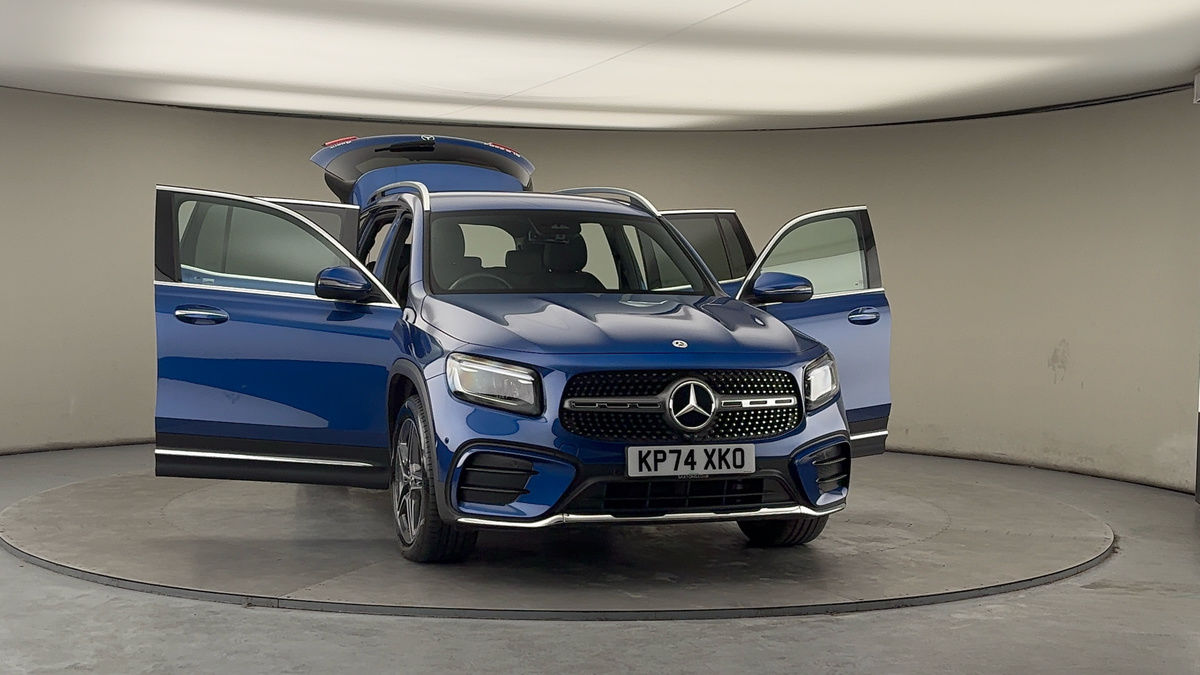 More views of Mercedes-Benz GLB