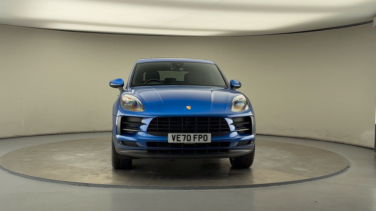 More views of Porsche Macan