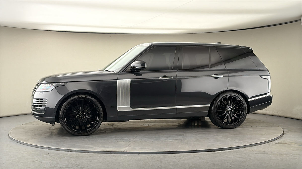 More views of Land Rover Range Rover