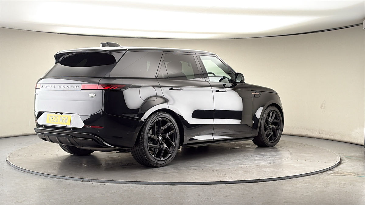 Land Rover Range Rover Sport Image 21