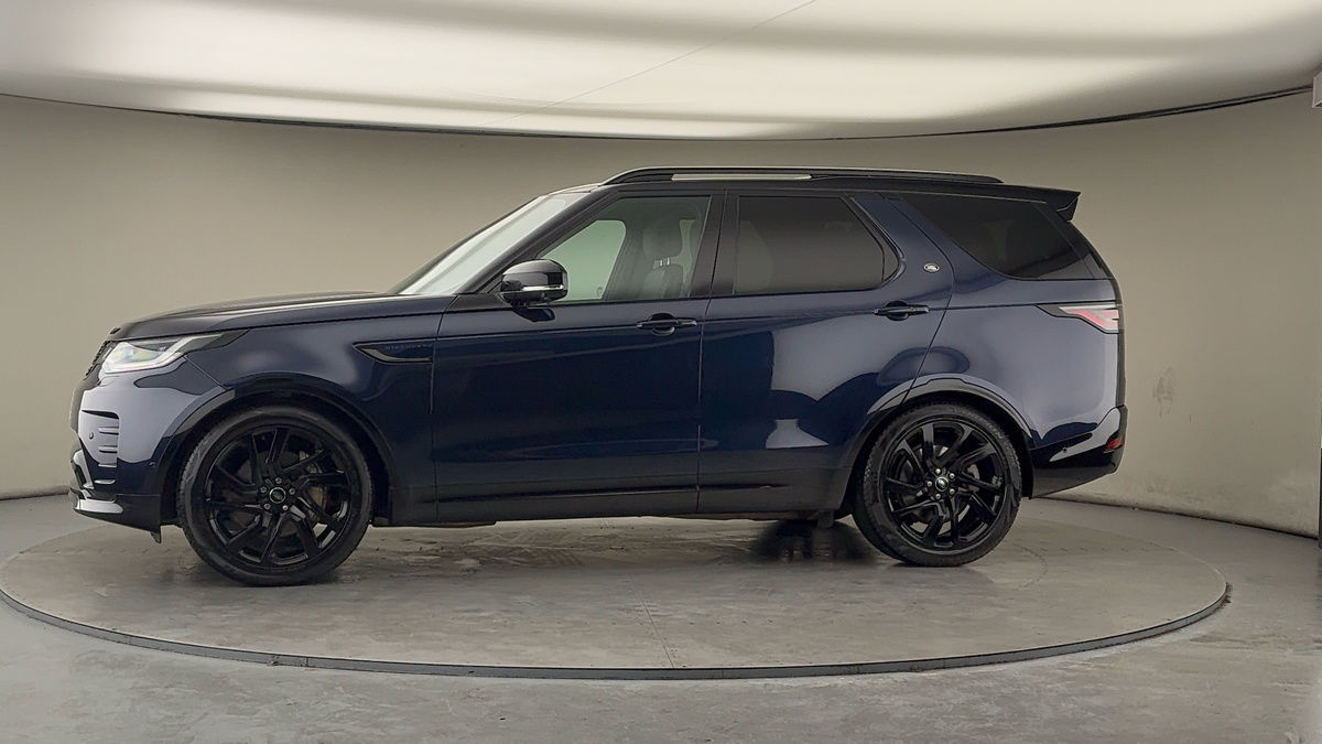 More views of Land Rover Discovery