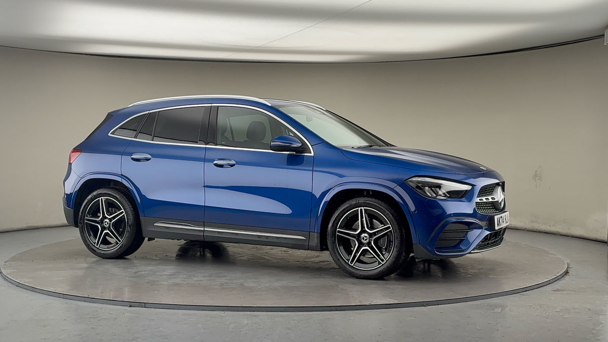 More views of Mercedes-Benz GLA