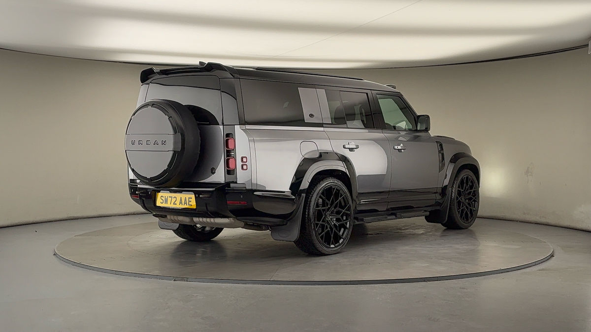 More views of Land Rover Defender 130