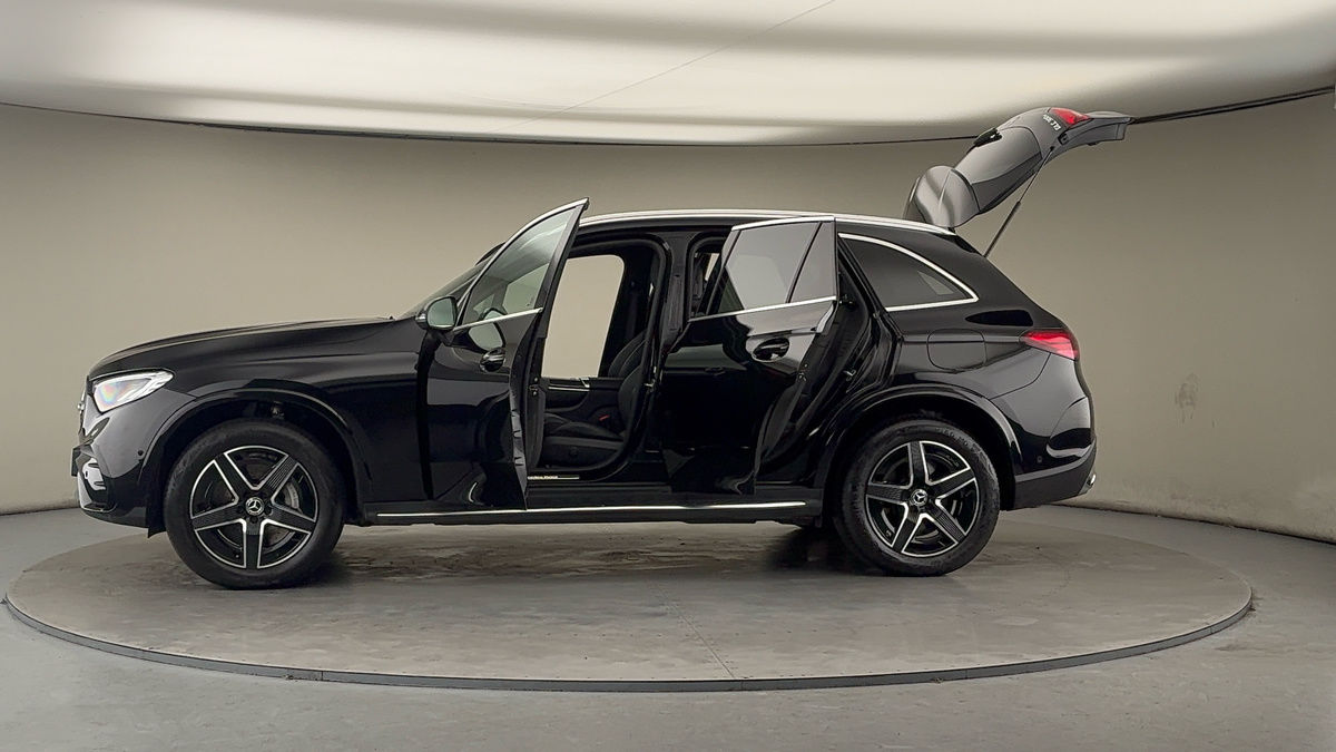 More views of Mercedes-Benz GLC