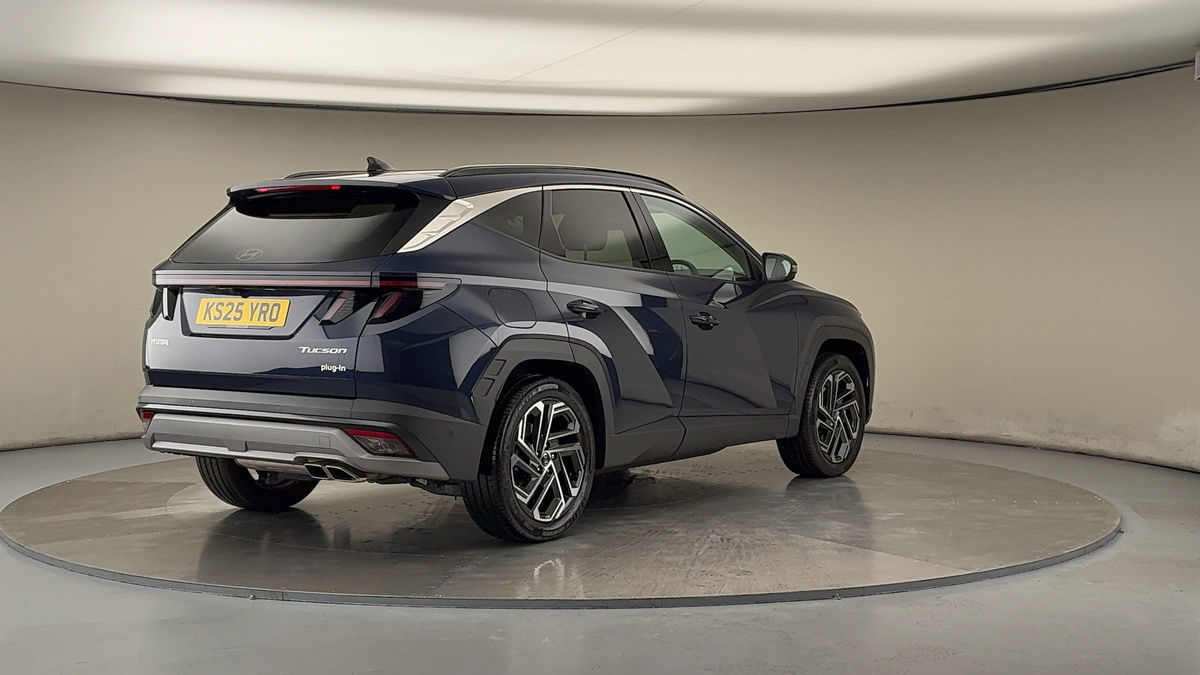 More views of Hyundai TUCSON