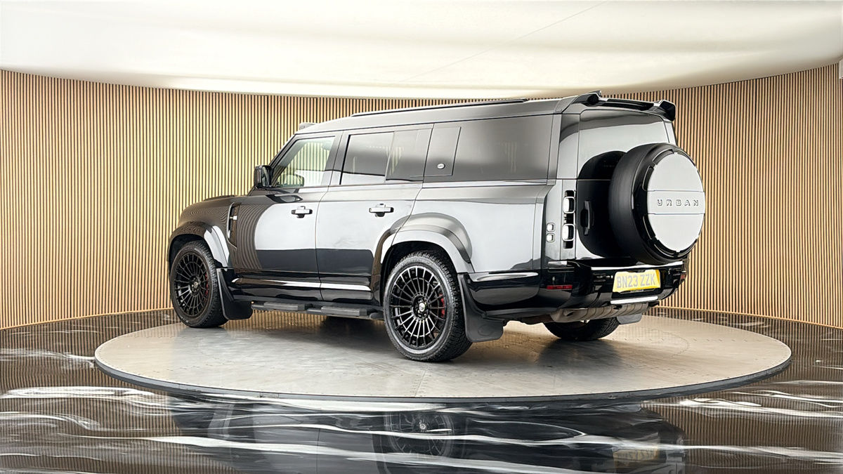 More views of Land Rover Defender 130