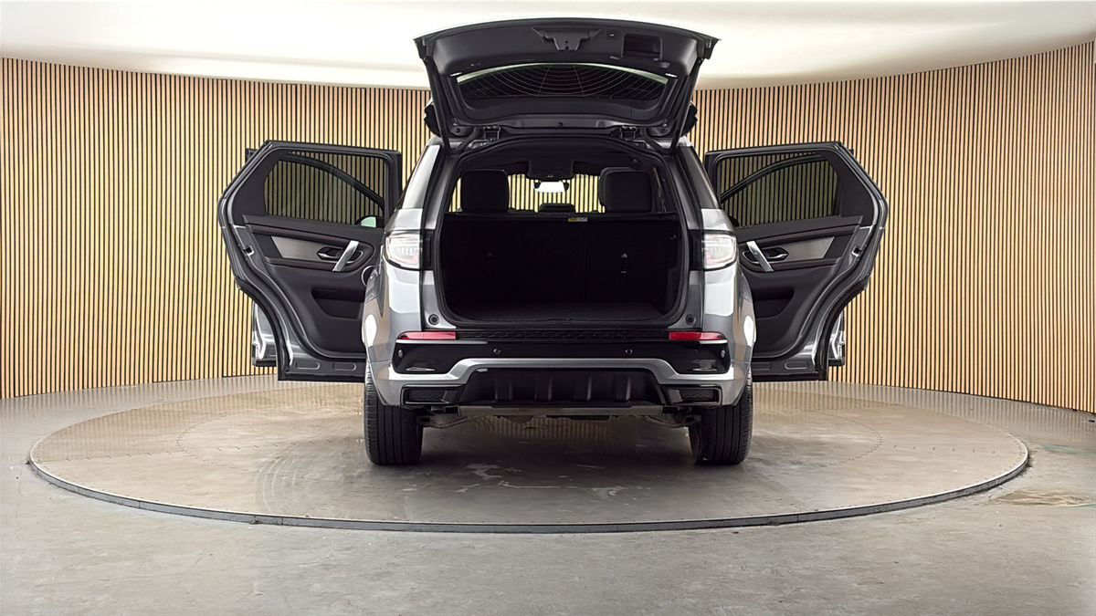 More views of Land Rover Discovery Sport