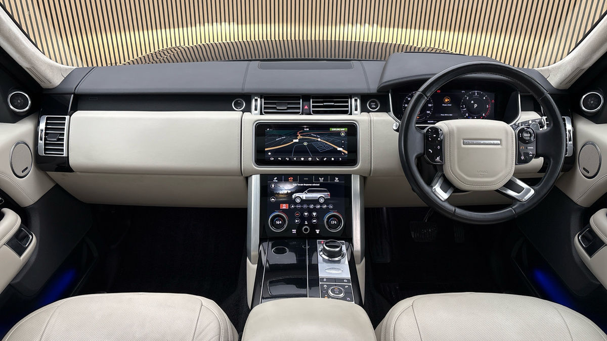 Land Rover Range Rover Image 12