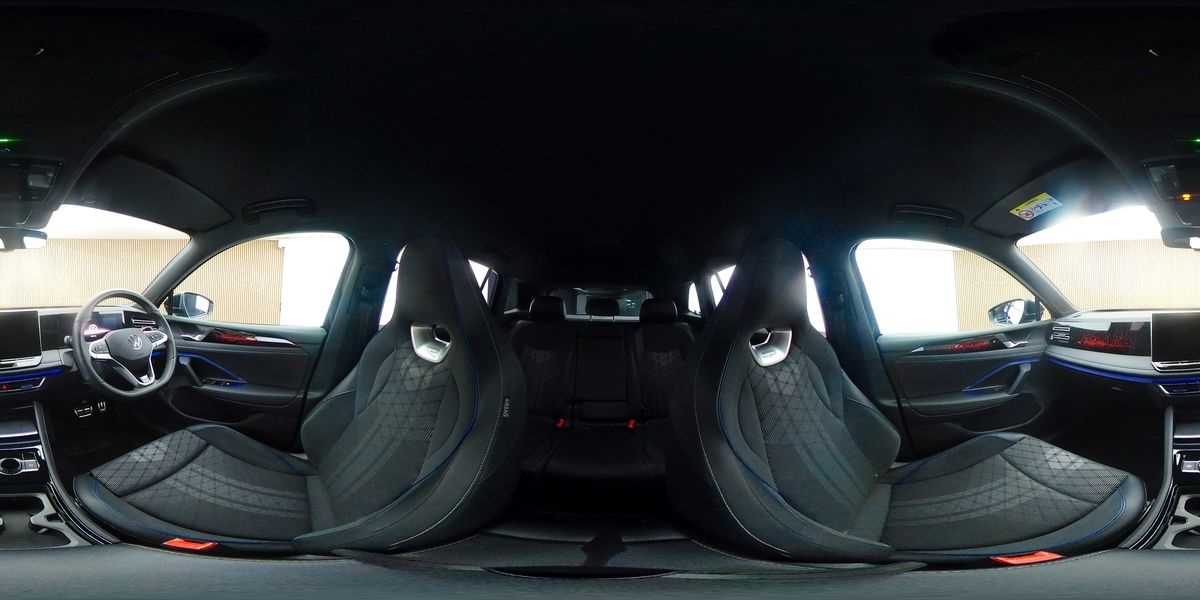 More views of Volkswagen Tiguan