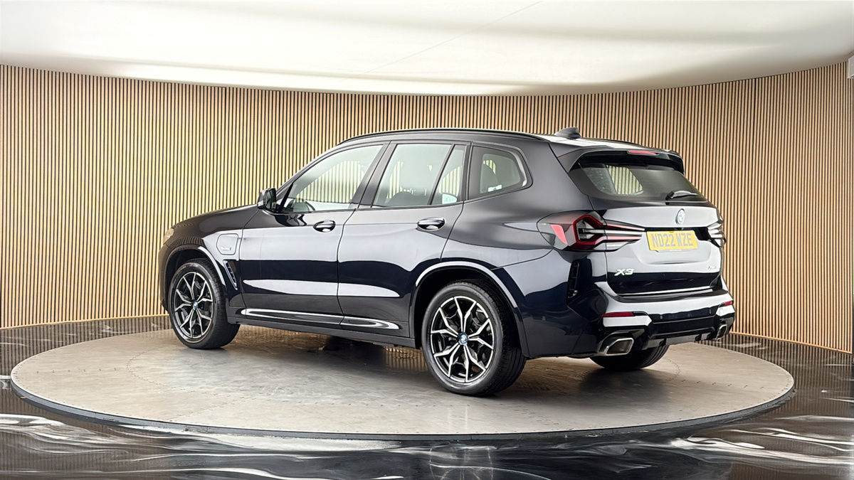 More views of BMW X3