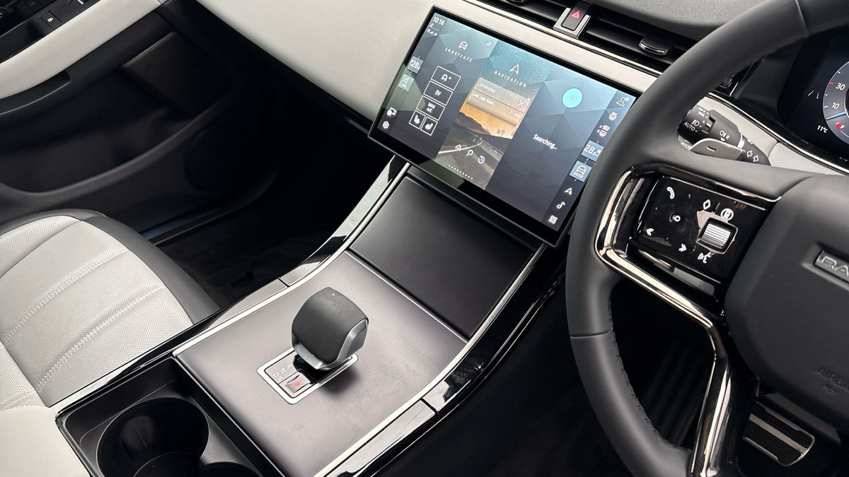 Land Rover Range Rover Evoque Image 18