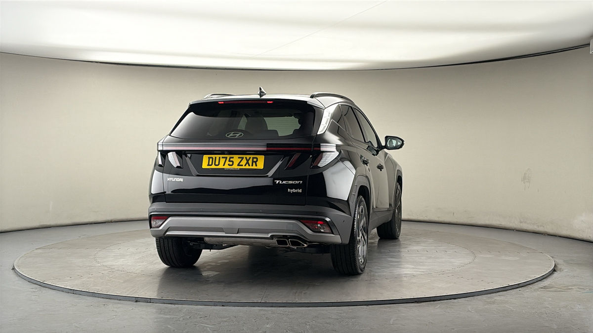 More views of Hyundai TUCSON