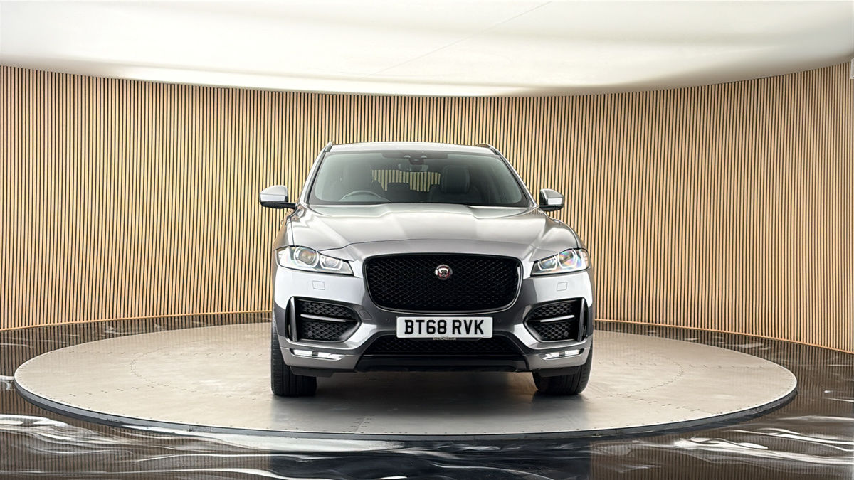 More views of Jaguar F-PACE