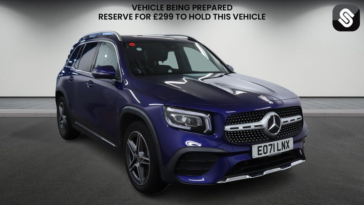 Mercedes-Benz GLB Sticky Header Image