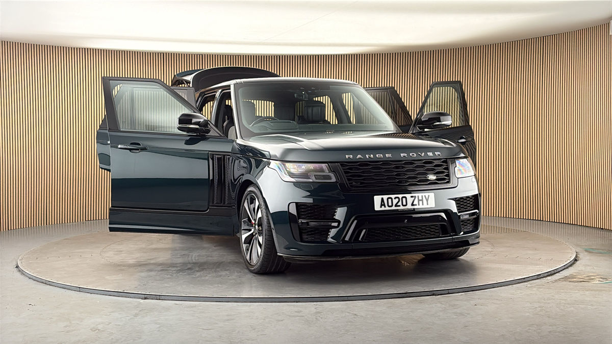 More views of Land Rover Range Rover