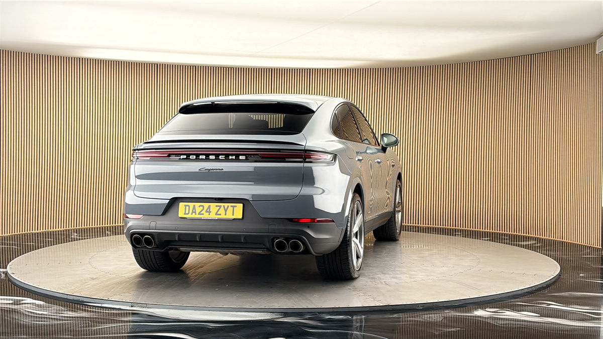 More views of Porsche Cayenne