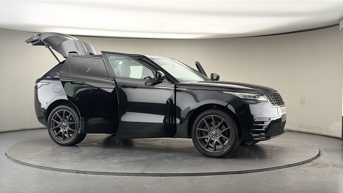 More views of Land Rover Range Rover Velar