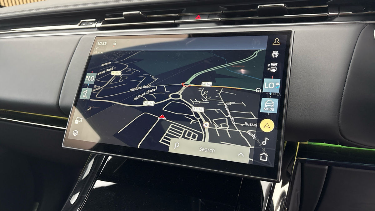 Land Rover Range Rover Sport Image 17