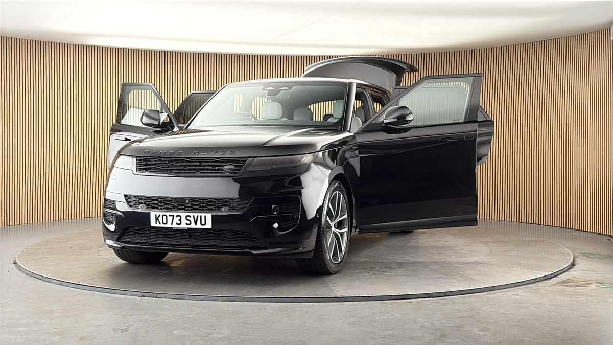 More views of Land Rover Range Rover Sport