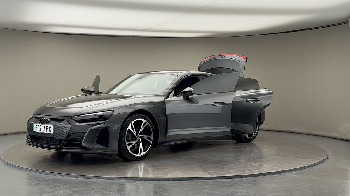 More views of Audi e-tron GT